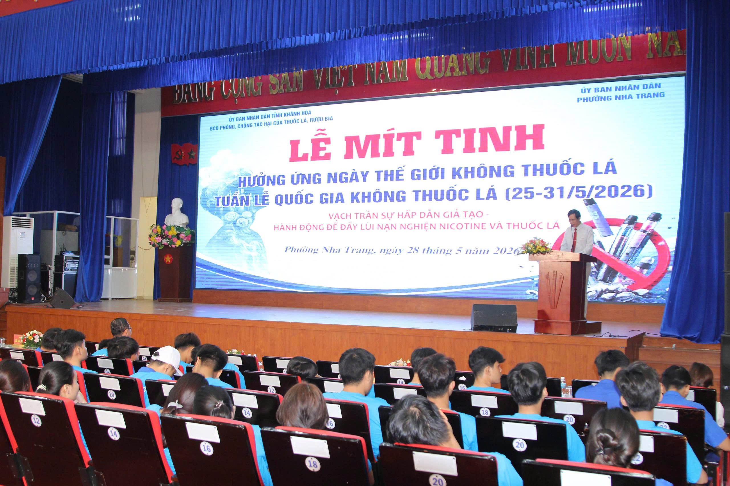 Mít tinh hưởng ứng Ngày Thế giới không thuốc lá 31/5
